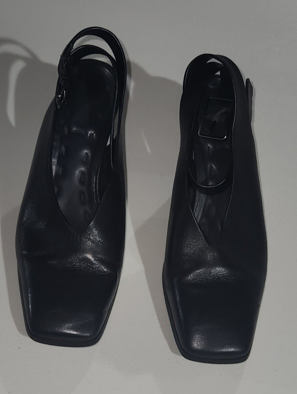 Sarto Women's Black Leather Slingback Square-To Classic Leather Look Size 8